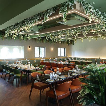 Hotel Gautam Lonavla Zewnętrze zdjęcie