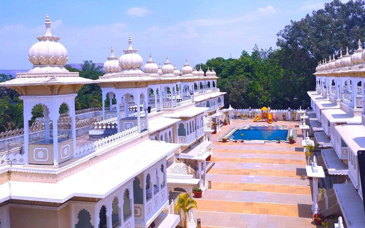 Hotel Gautam Lonavla Zewnętrze zdjęcie