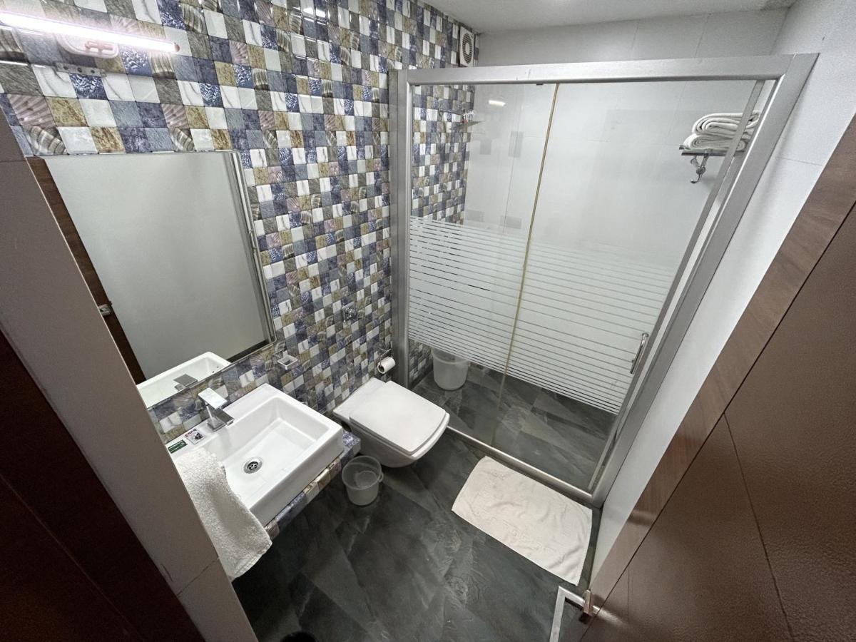 Hotel Gautam Lonavla Zewnętrze zdjęcie